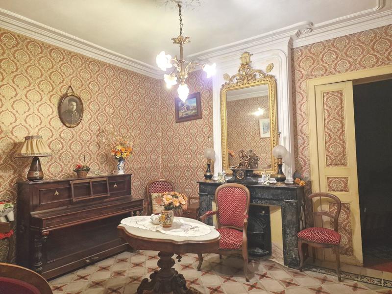 Maison ancienne - 269 m² - 10 pièces