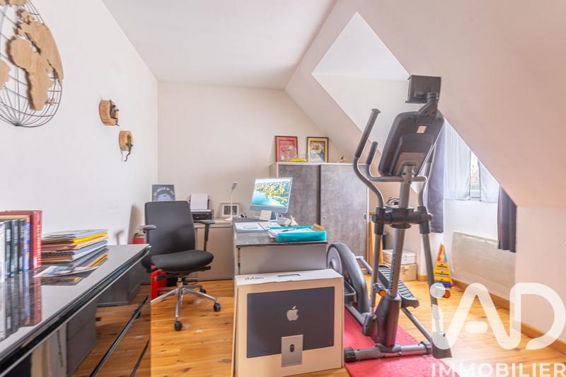 Maison - 136 m² - 6 pièces