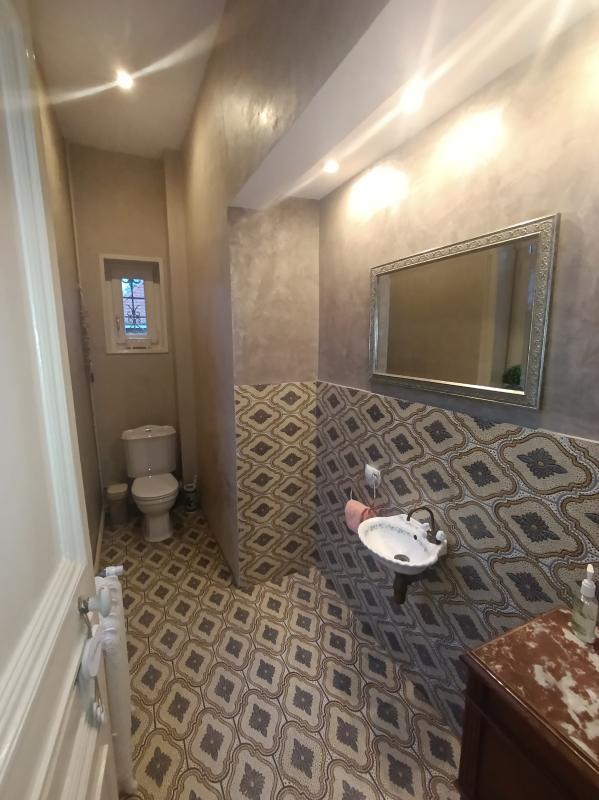 Maison - 274 m² - 10 pièces