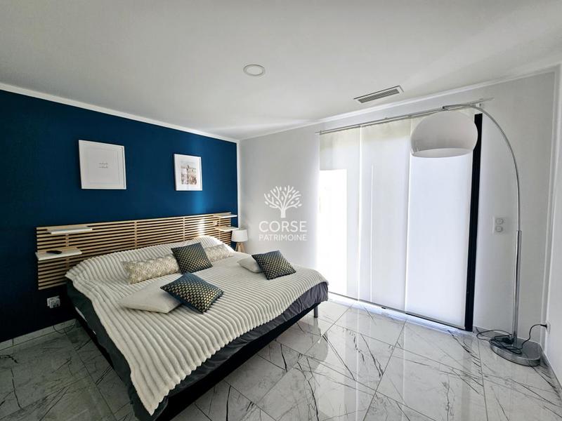 Villa - 136 m² - 5 pièces