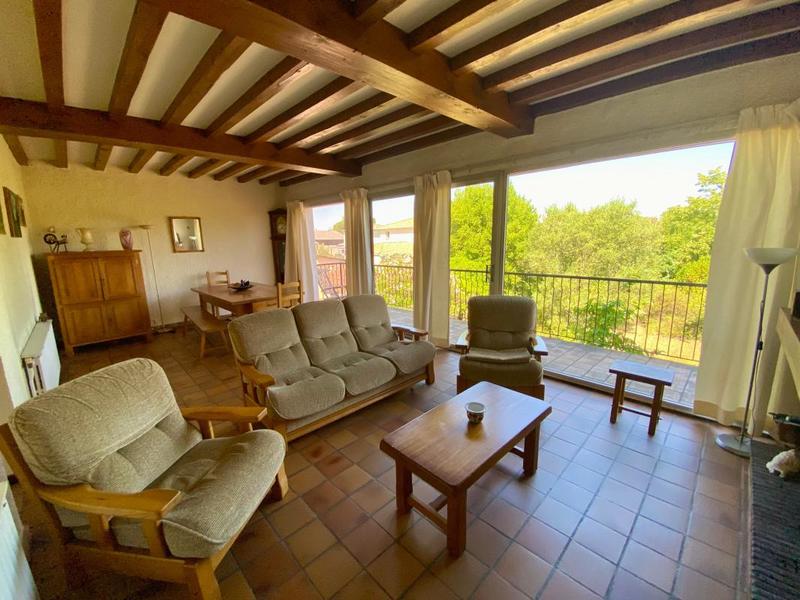 Maison - 197 m² - 7 pièces