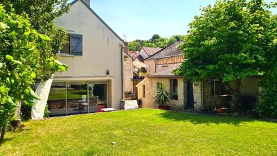 Maison ancienne - 246 m² - 10 pièces