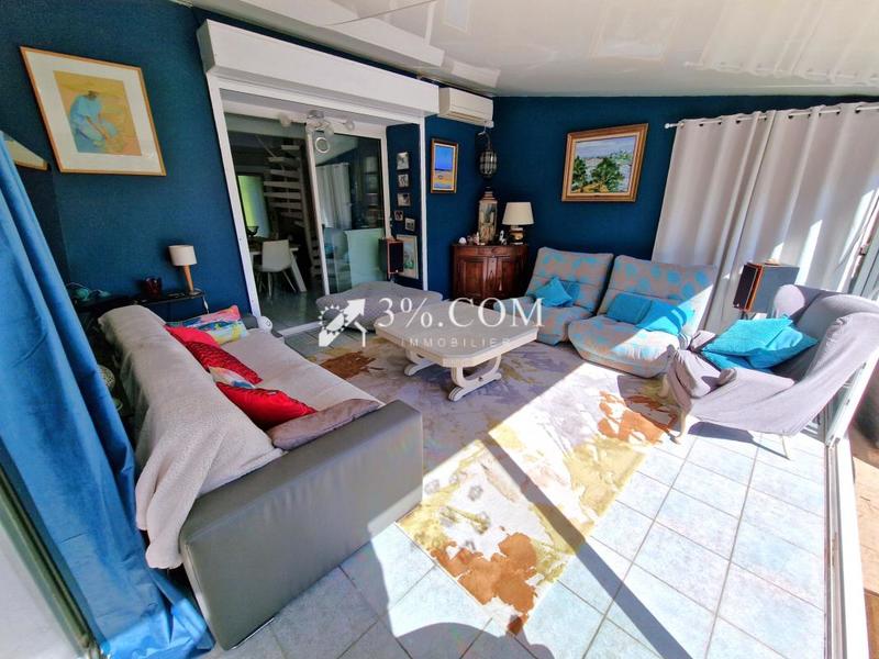 Maison - 96 m² - 5 pièces