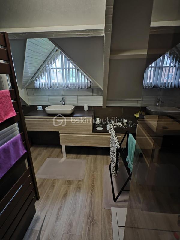 Maison - 120 m² - 6 pièces