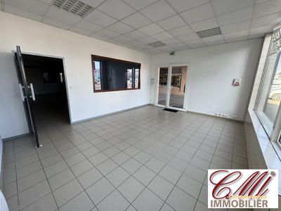Local commercial - 132 m²