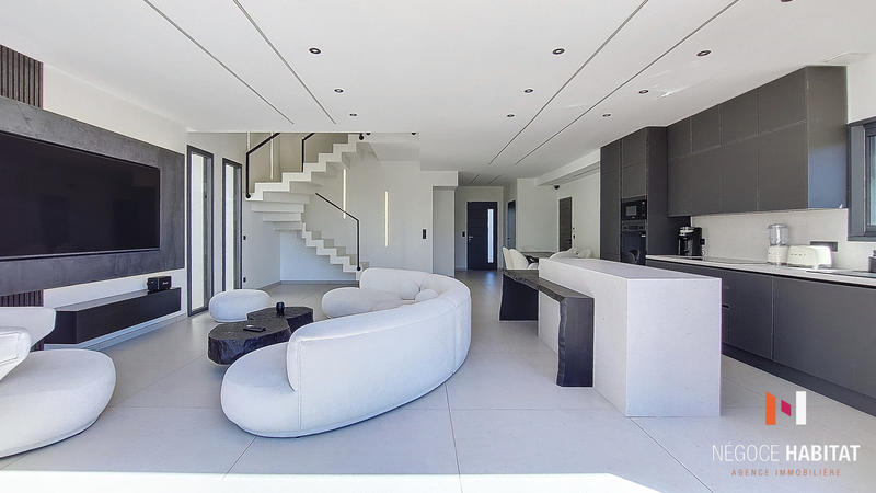 Villa - 120 m² - 4 pièces