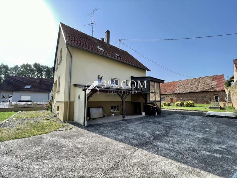 Maison - 122 m² - 5 pièces