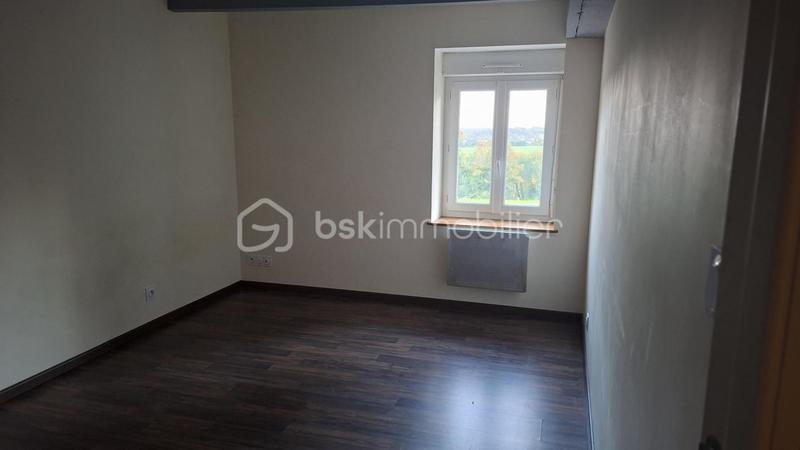 Maison en pierre - 74 m² - 3 pièces