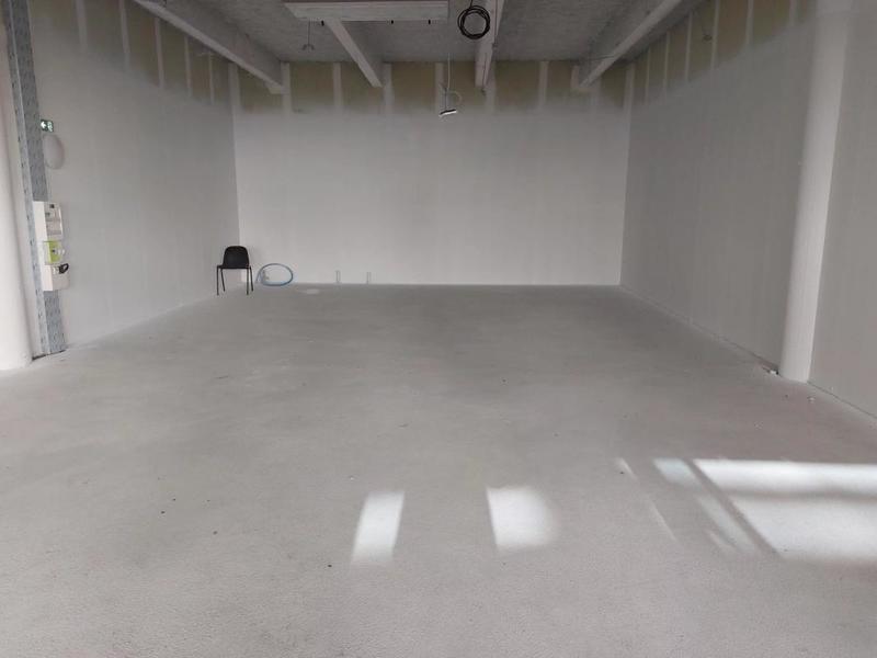 Local commercial - 124 m²