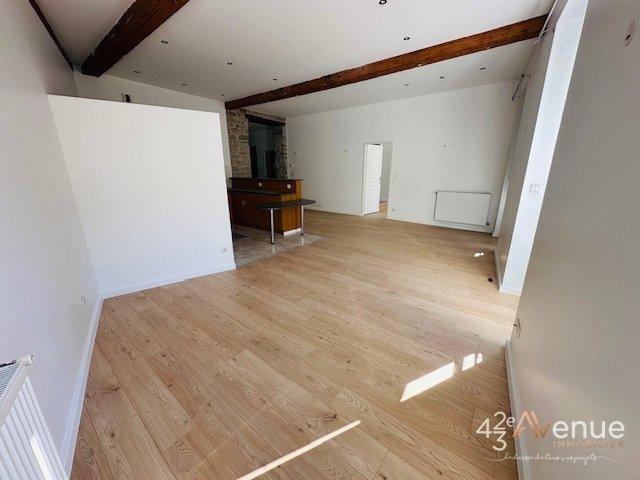 Appartement - 106 m² - 3 pièces
