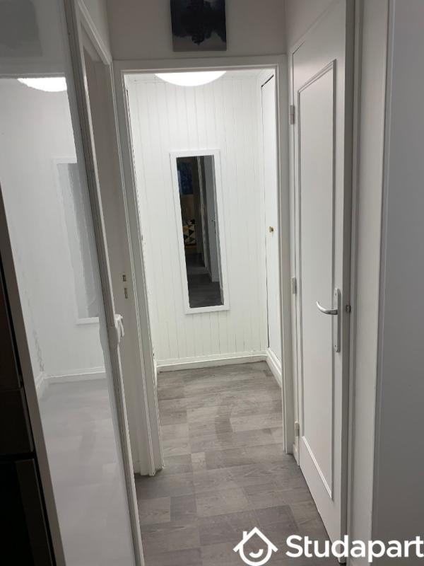 Appartement - 100 m² - 5 pièces