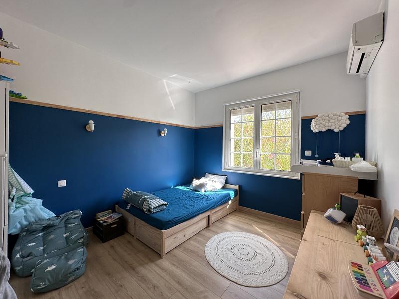 Maison - 280 m² - 7 pièces