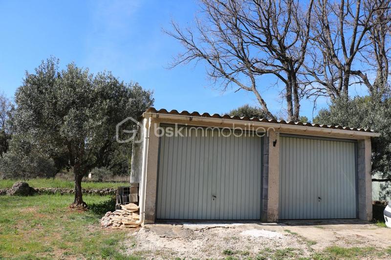 Maison traditionnelle - 111 m² - 5 pièces