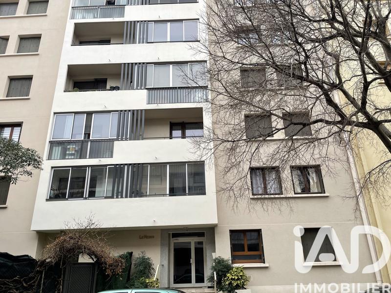 Appartement - 75 m² - 3 pièces