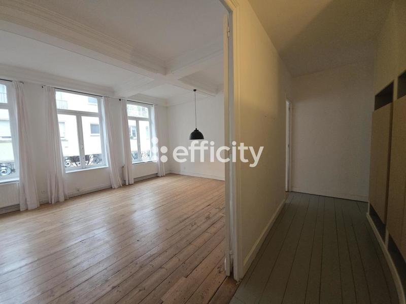 Appartement - 96 m² - 3 pièces