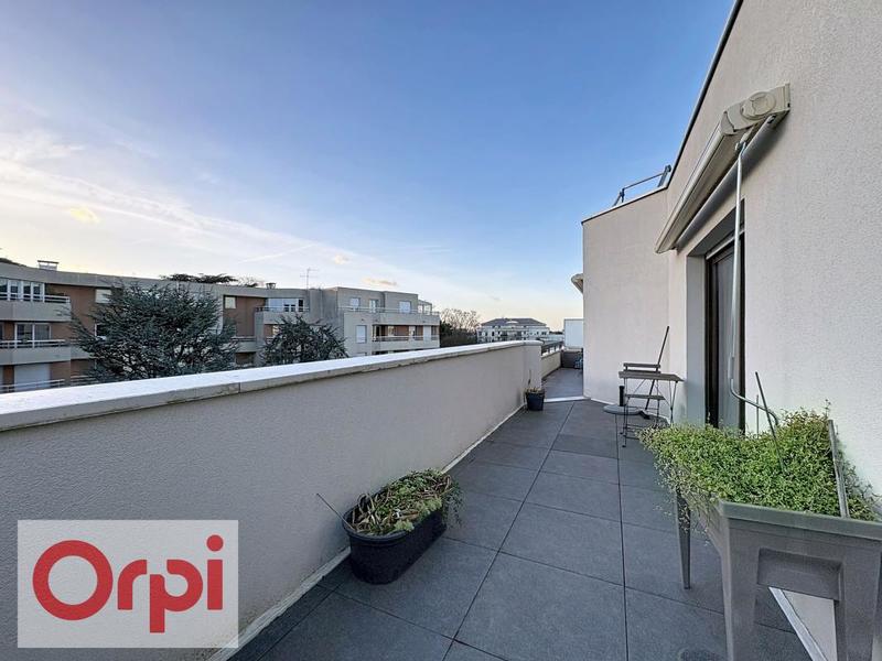 Appartement - 83 m² - 4 pièces