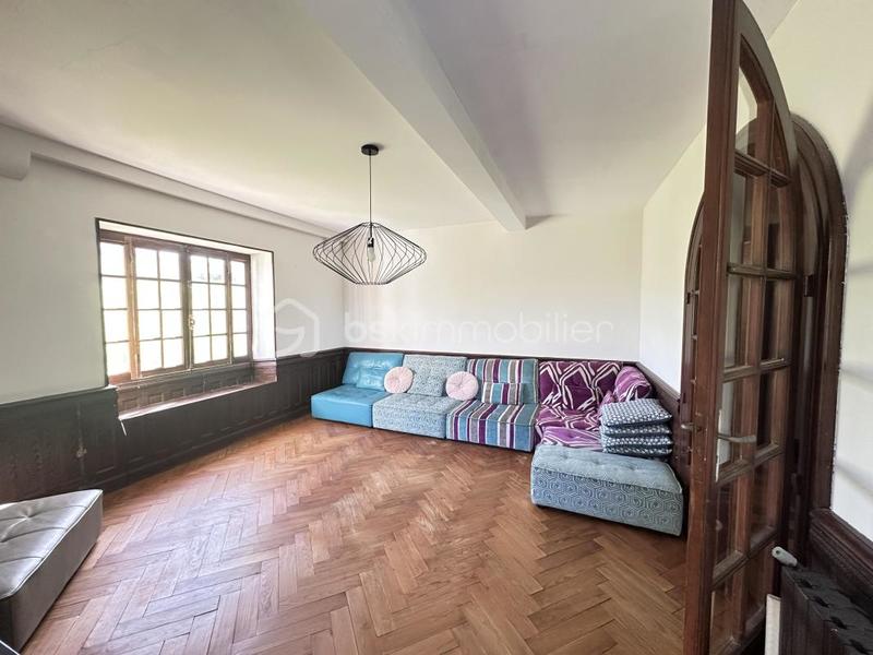 Maison - 155 m² - 7 pièces