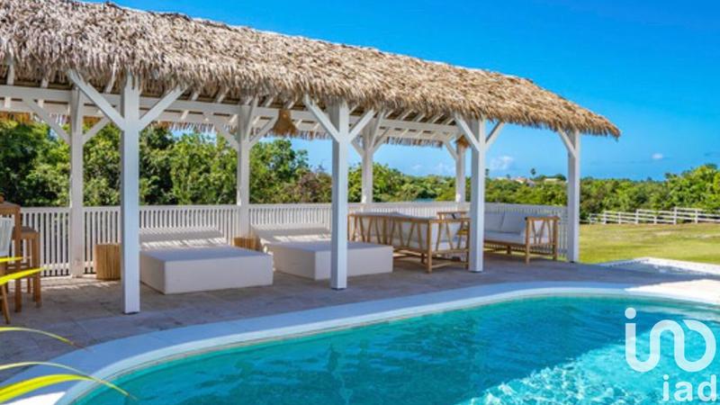 Maison - 200 m² - 4 pièces