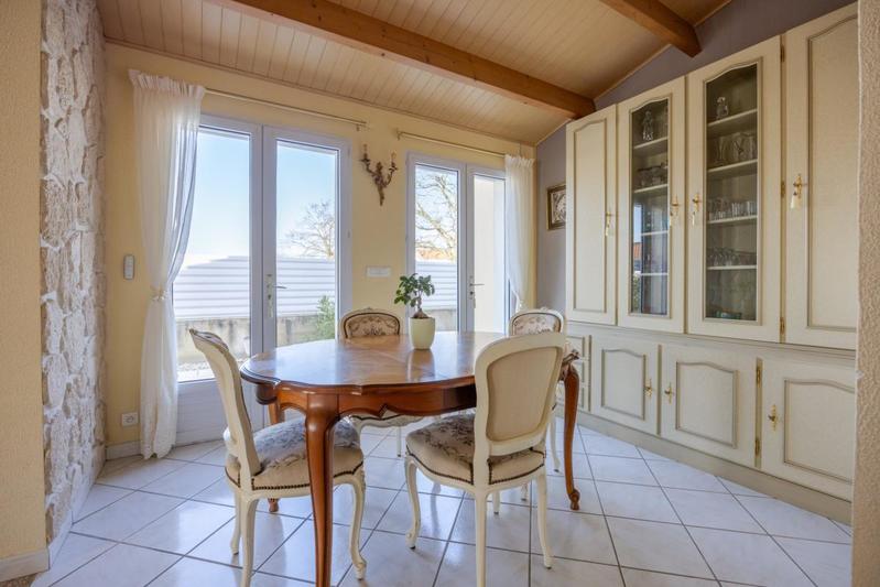 Maison - 110 m² - 7 pièces