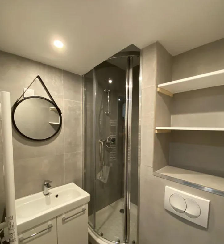 Studio - 14 m² - 1 pièce