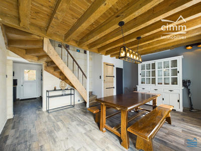 Maison - 137 m² - 5 pièces