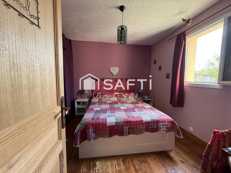 Maison - 184 m² - 10 pièces