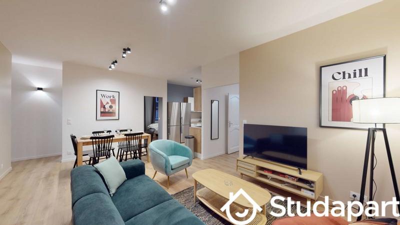 Chambre - 13 m² - 1 pièce