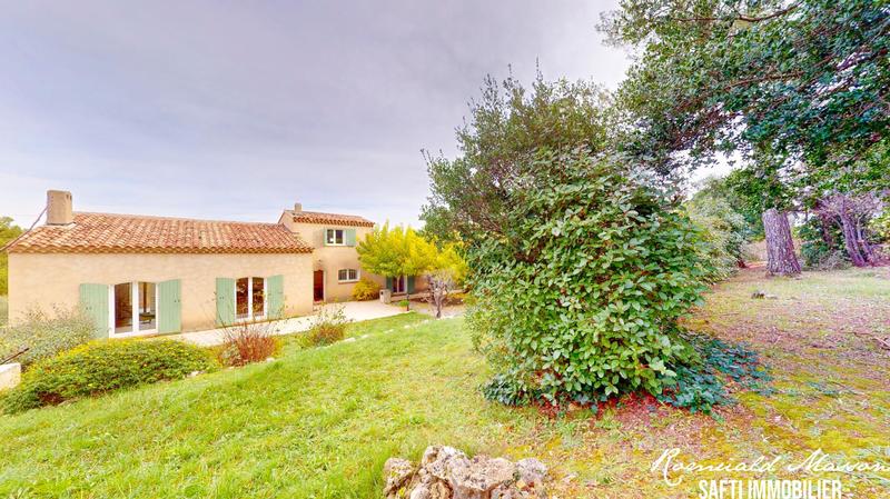 Maison - 163 m² - 6 pièces