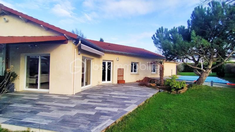 Maison - 147 m² - 6 pièces