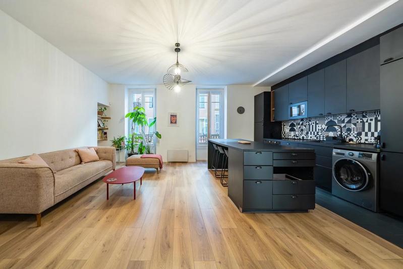 Appartement - 89 m² - 4 pièces