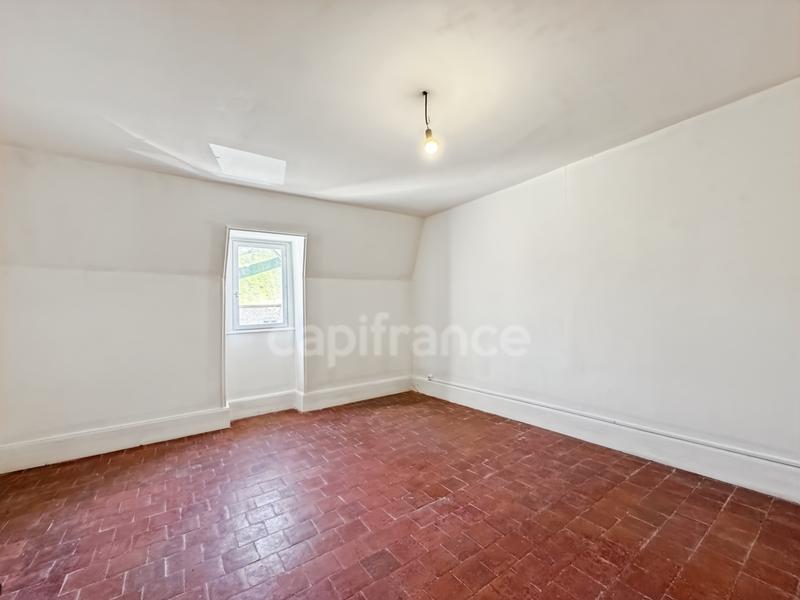 Maison - 150 m² - 8 pièces