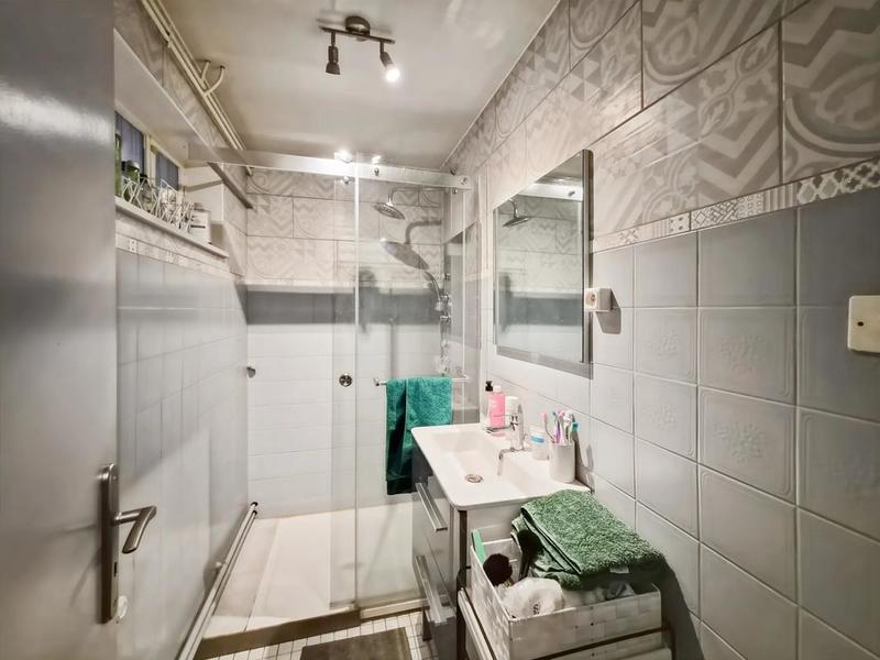 Maison - 195 m² - 6 pièces