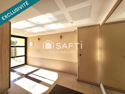 Appartement - 83 m² - 4 pièces