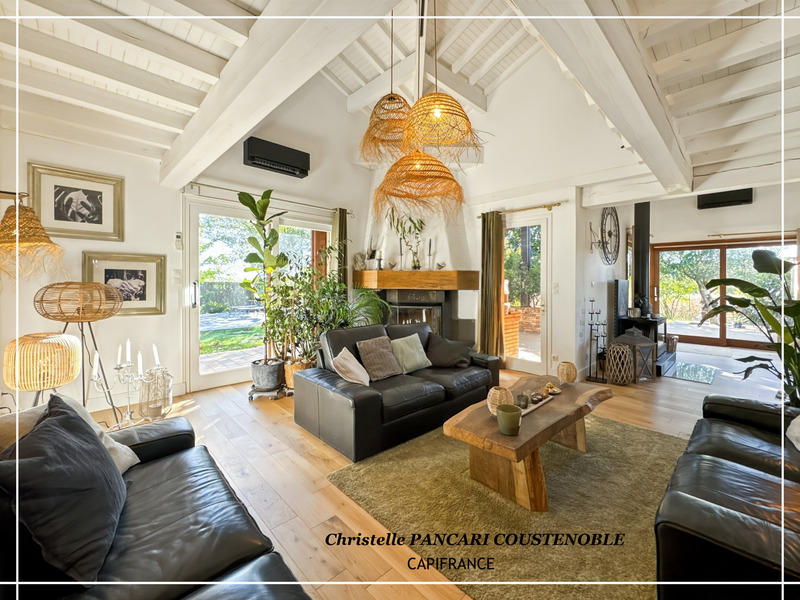 Villa - 204 m² - 6 pièces