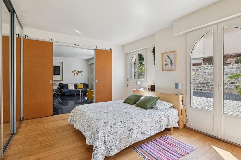 Appartement - 178 m² - 5 pièces