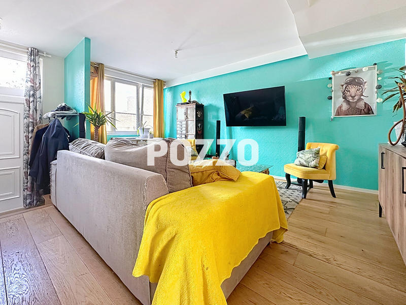 Maison - 85 m² - 5 pièces