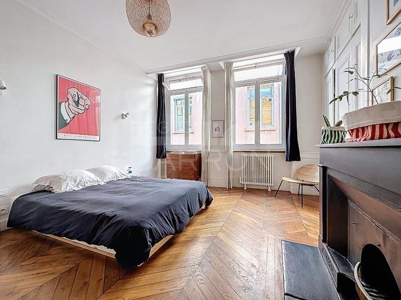 Appartement - 110 m² - 4 pièces