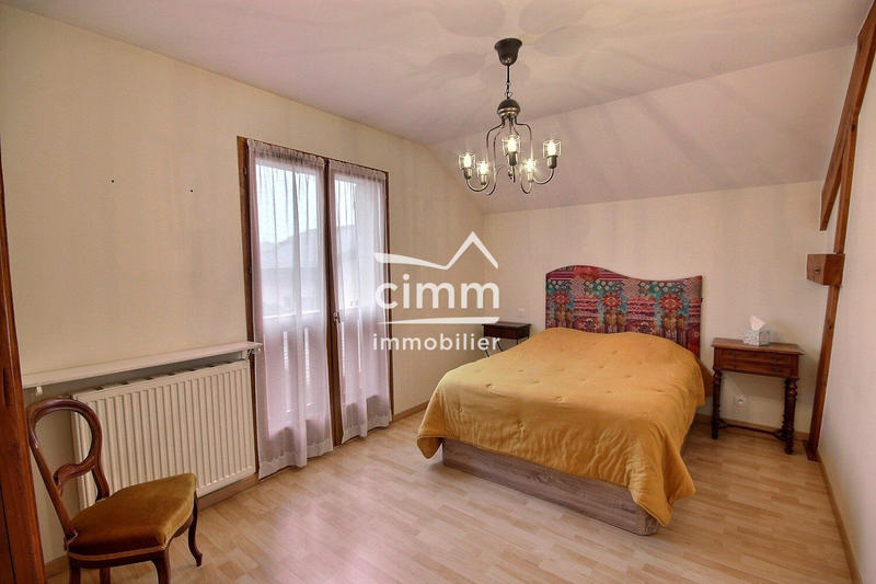 Maison - 135 m² - 5 pièces