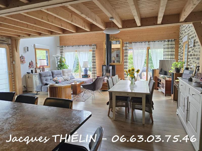 Maison - 165 m² - 5 pièces