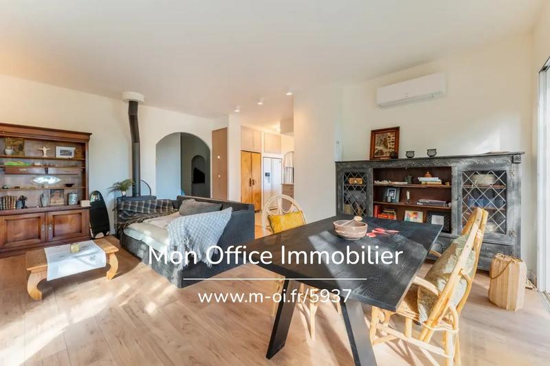 Maison - 110 m² - 4 pièces