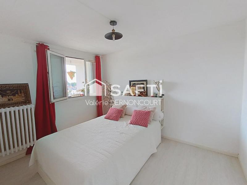 Appartement - 98 m² - 6 pièces