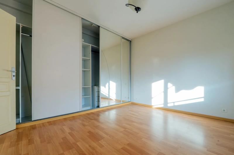 Maison de ville - 182 m² - 8 pièces