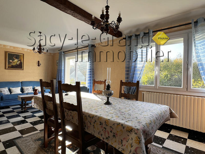 Maison - 76 m² - 4 pièces