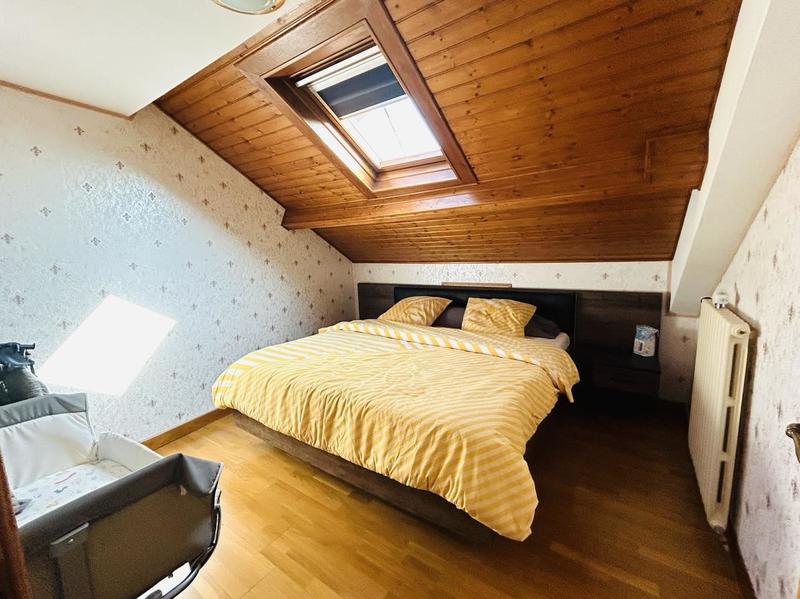 Maison jumelée - 115 m² - 6 pièces