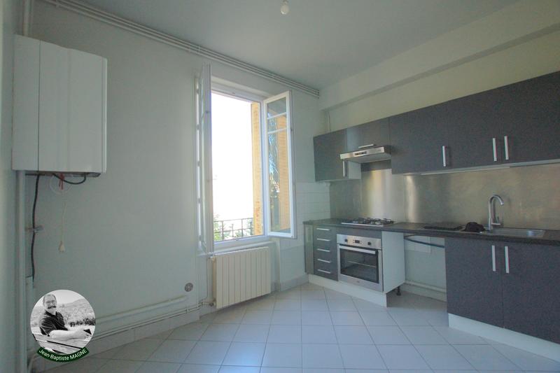 Appartement - 71 m² - 3 pièces