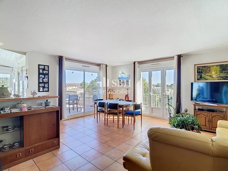 Appartement - 81 m² - 3 pièces