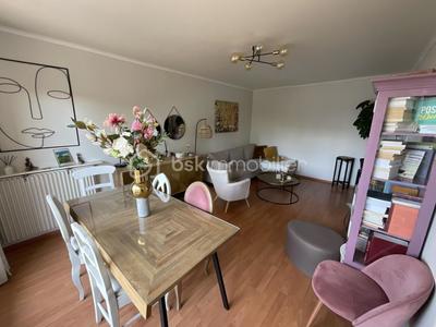 Appartement - 84 m² - 4 pièces