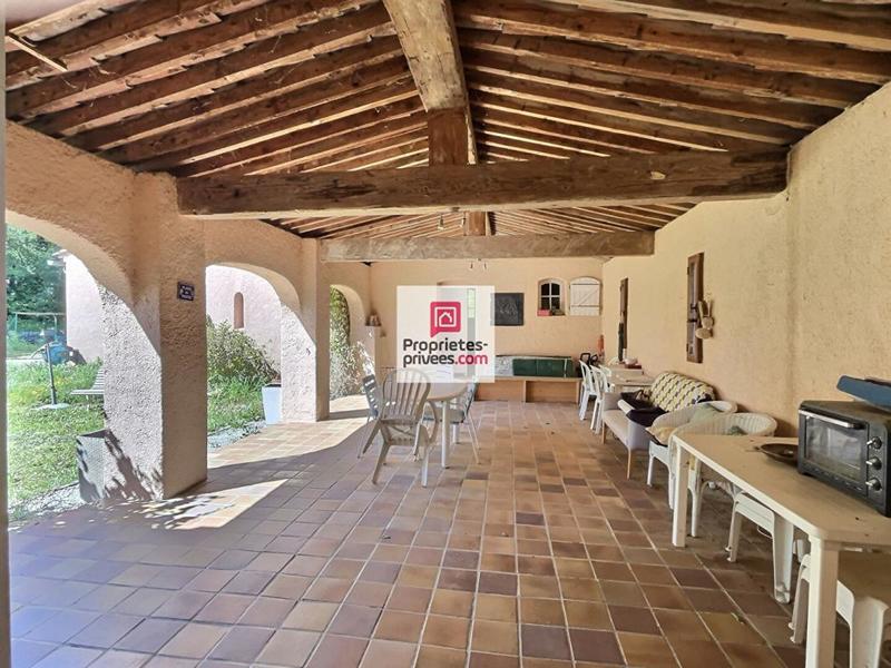 Maison - 190 m² - 5 pièces