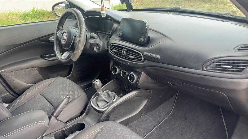 Fiat Tipo 1.0 Firefly 100 Cross - Entretien constructeur