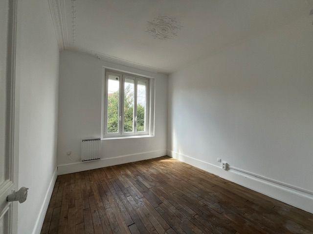 Maison - 258 m² - 6 pièces